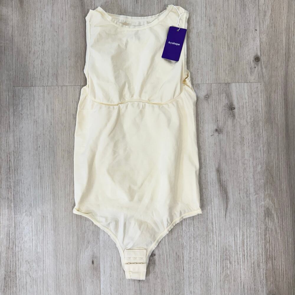 NWT HeyShape Round Neck Thong Bodysuit Seamless Shapewear Tummy Control Large
